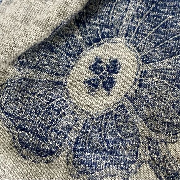 Free People Blue Grey Floral Boho Peasant Top - Picture 6 of 8